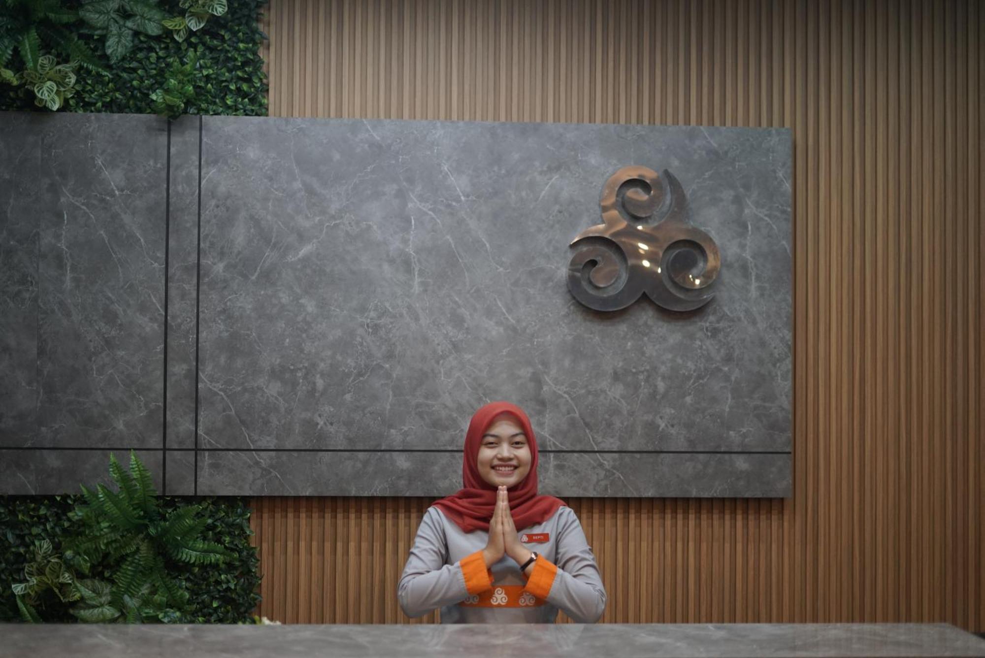 ヨクロ ホテル クラテン Klaten エクステリア 写真